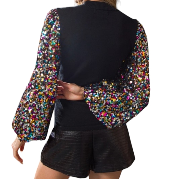 Women's Black Sequin Sleeve Top NWT - Picture 3 of 5